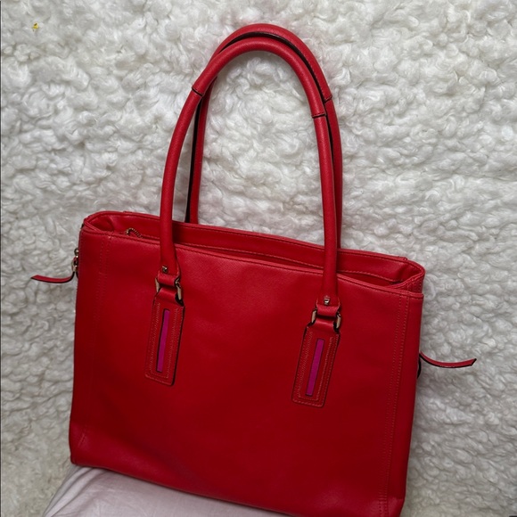 Elegant FULL TIME FABULOUS Red Women's Handbag - Picture 2 of 6